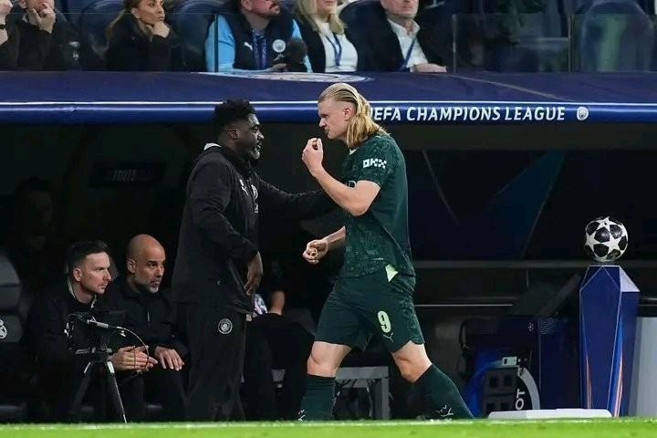 开云体育app-7数据挂零！曼城中锋让人只剩心疼 无条件服从结果沦为工具人